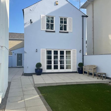 The Coach House Villa Cheltenham Luaran gambar