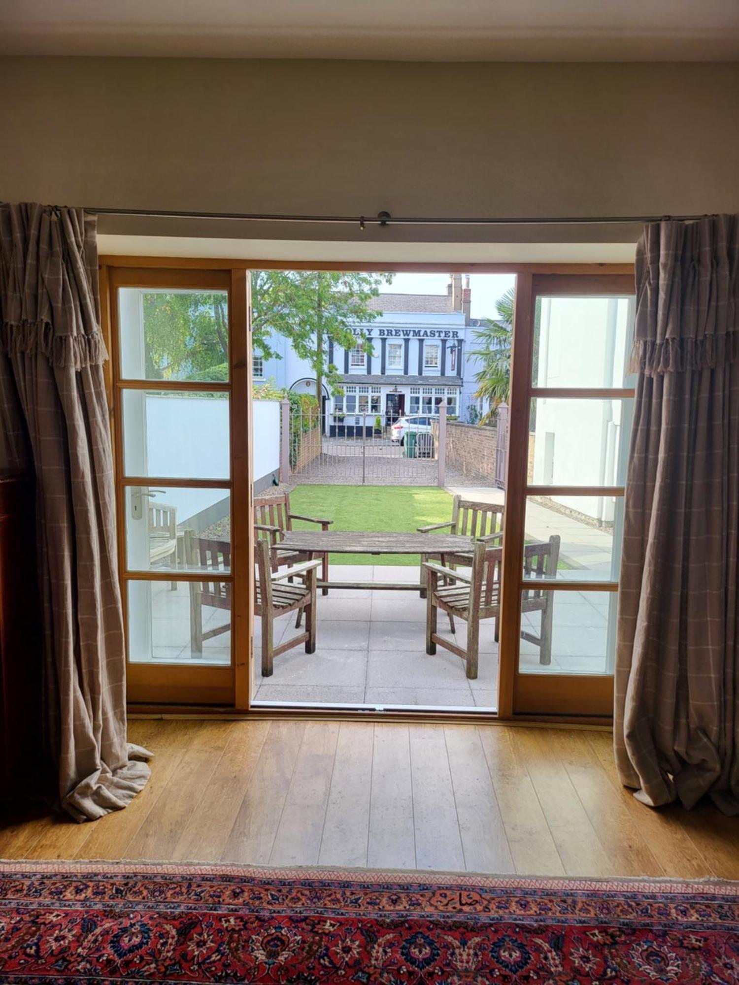 The Coach House Villa Cheltenham Luaran gambar